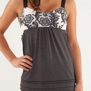 Lululemon On Hold Back On Track Tank Top Women’s 6